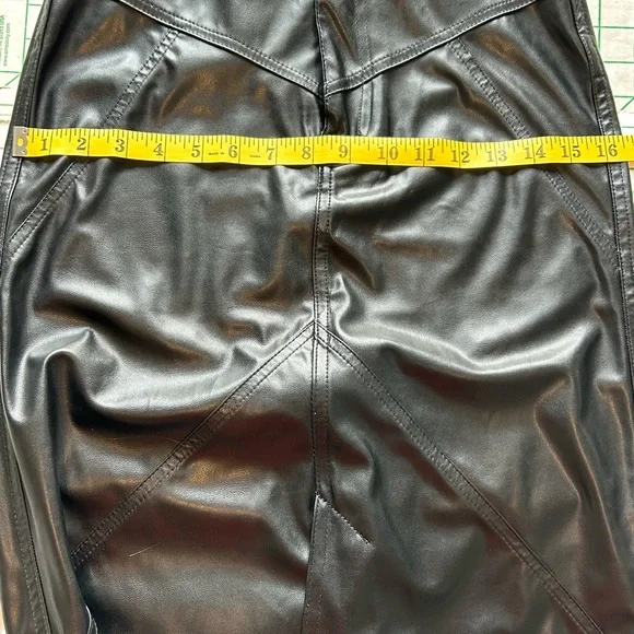 Isabel Marant Étoile Black Coated Midi Skirt - Boho Parisian - Retail $400+ - Picture 7 of 8